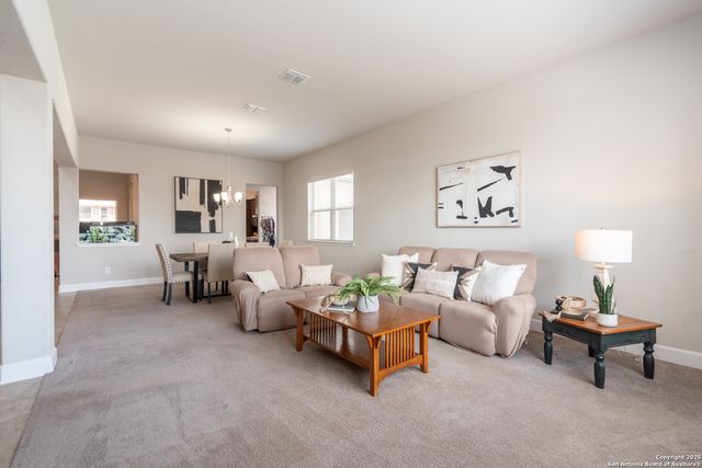 6527 Tallow Way, Converse, TX 78109