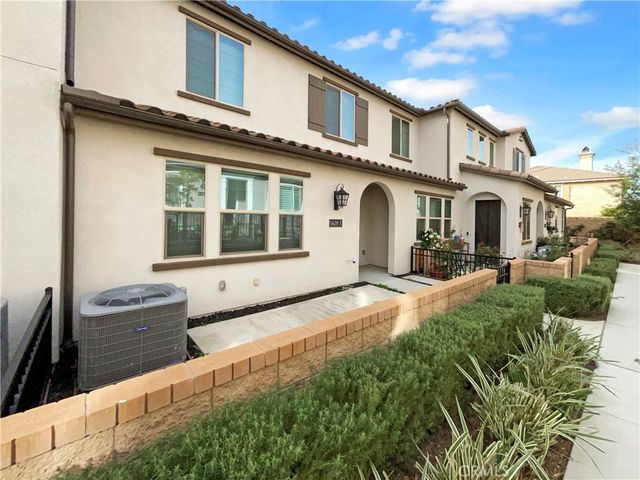 5628 Kate Way 3, Fontana, CA 92336