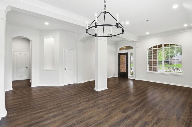 8015 Ravens Point Drive, Richmond, TX 77406