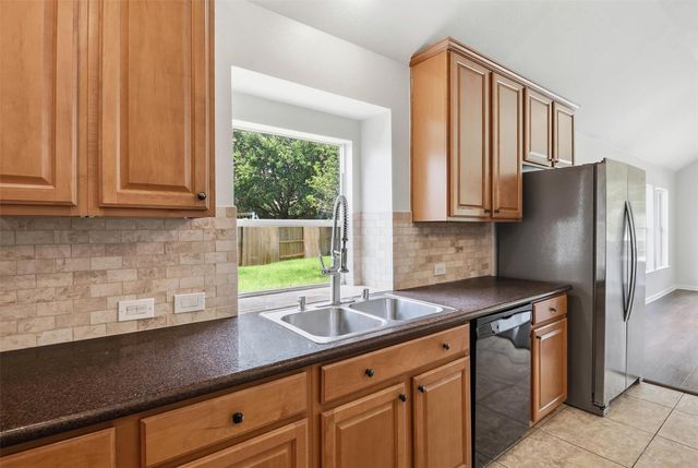 8015 Ravens Point Drive, Richmond, TX 77406