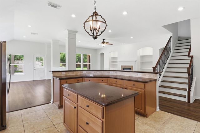 8015 Ravens Point Drive, Richmond, TX 77406