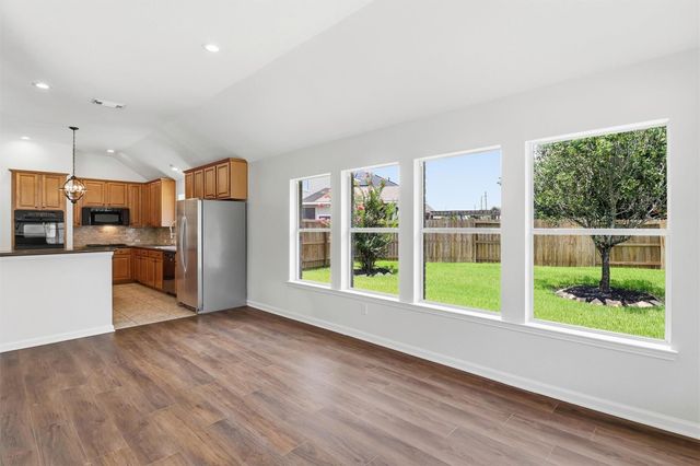 8015 Ravens Point Drive, Richmond, TX 77406