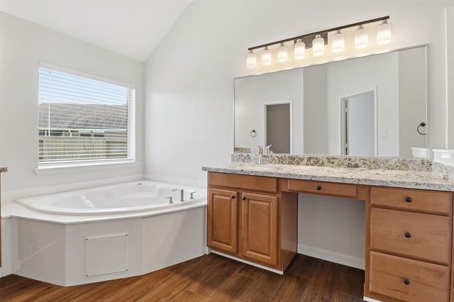 8015 Ravens Point Drive, Richmond, TX 77406