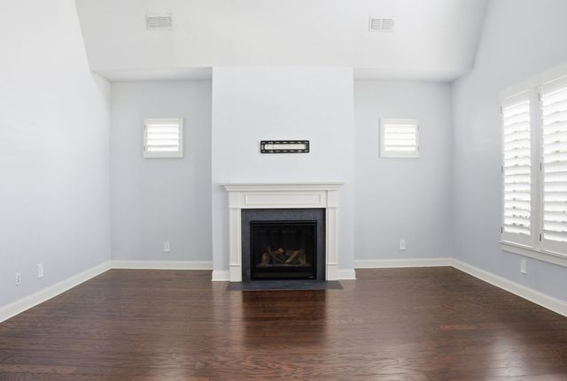 2892 Americus Dr, Thompsons Station, TN 37179