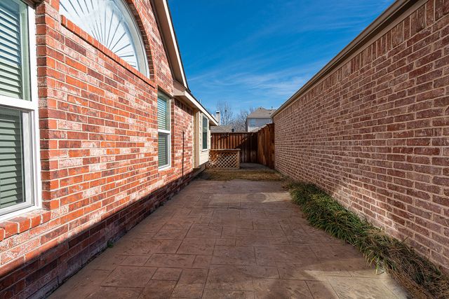 7904 Whispering Tree Lane, Plano, TX 75024