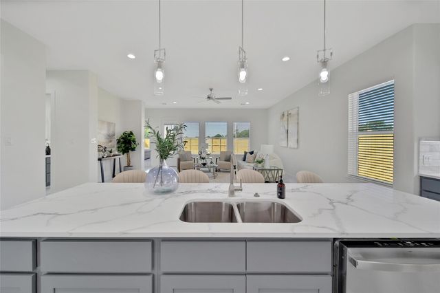 7611 Athlone Drive, Houston, TX 77088