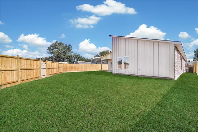 7611 Athlone Drive, Houston, TX 77088