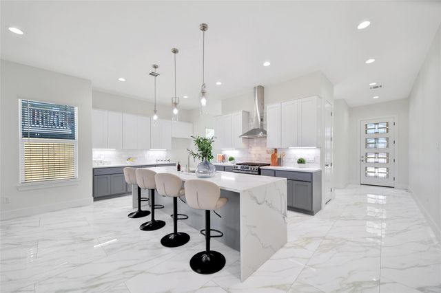 7611 Athlone Drive, Houston, TX 77088