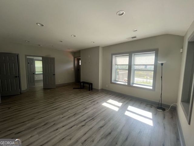 99 Holly Road NW, Atlanta, GA 30314