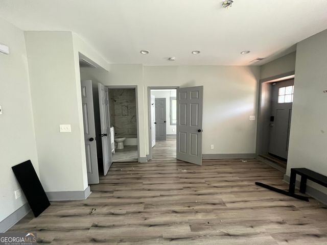 99 Holly Road NW, Atlanta, GA 30314