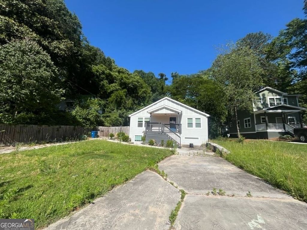 99 Holly Road NW, Atlanta, GA 30314