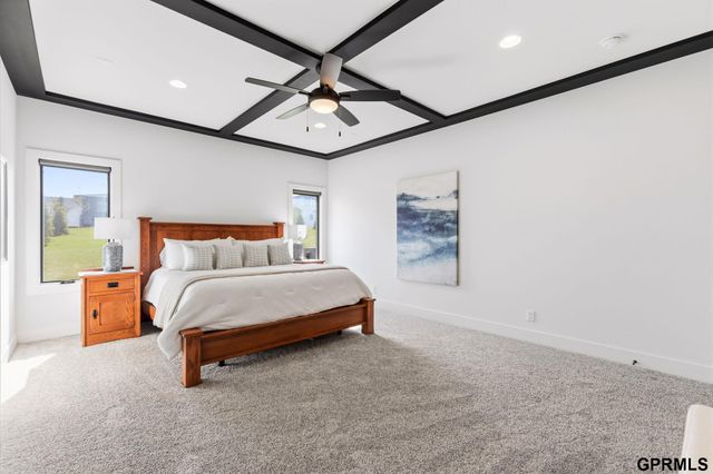 3827 S 212Th Street, Elkhorn, NE 68022