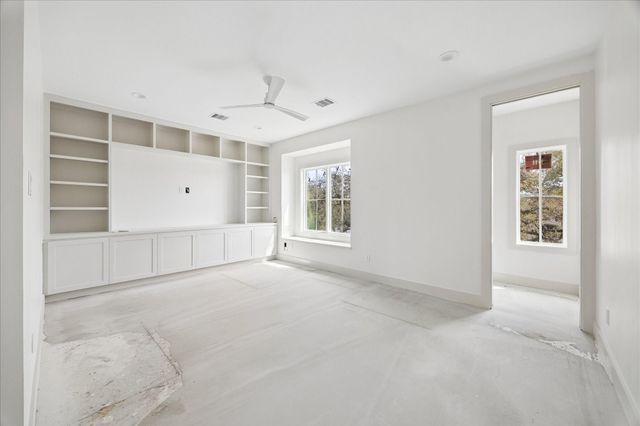 1614 Woodcrest Drive, Houston, TX 77018