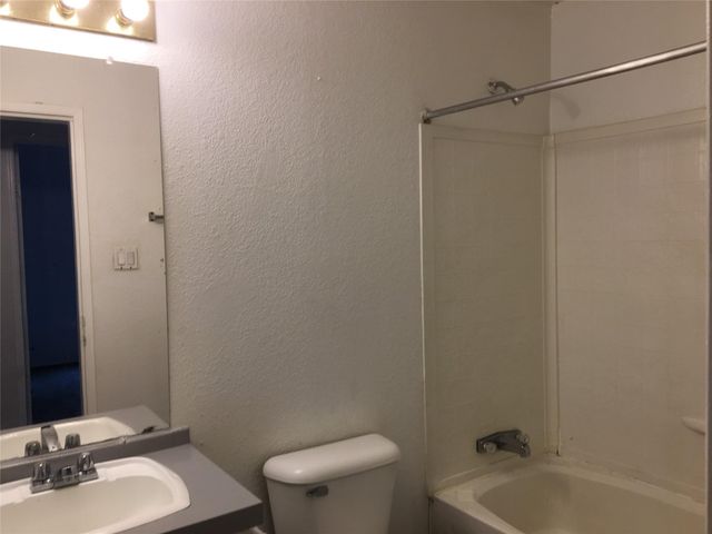 11810 Greenglen Drive, Houston, TX 77044