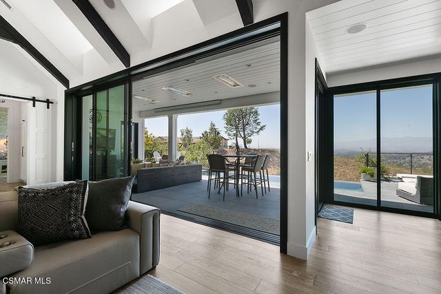 2431 Sapra Street, Thousand Oaks, CA 91362