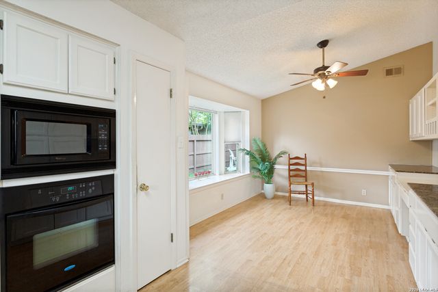 11906 Pepperidge, San Antonio, TX 78213