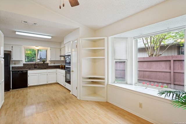 11906 Pepperidge, San Antonio, TX 78213