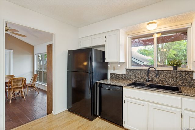 11906 Pepperidge, San Antonio, TX 78213