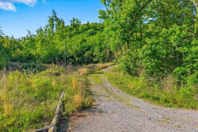 5673 Highway 360, Tellico Plains, TN 37385