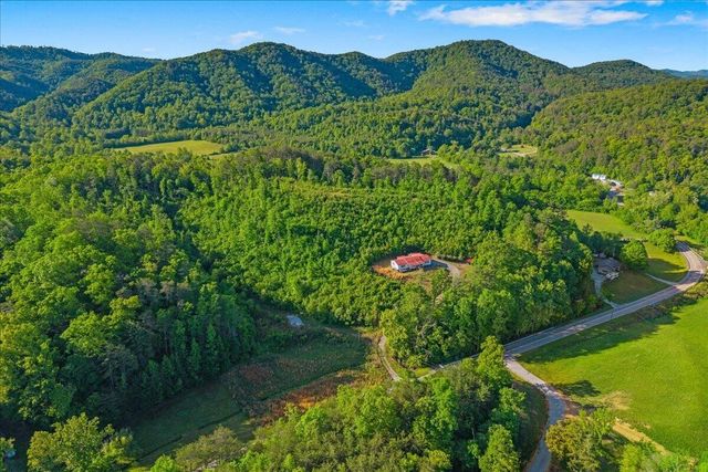 5673 Highway 360, Tellico Plains, TN 37385