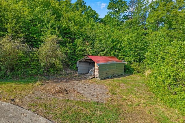 5673 Highway 360, Tellico Plains, TN 37385