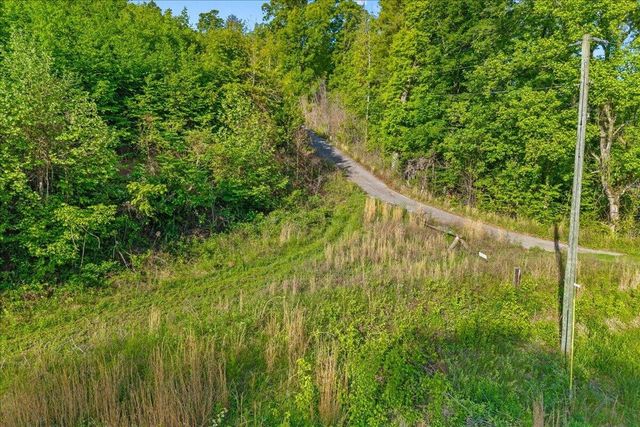 5673 Highway 360, Tellico Plains, TN 37385