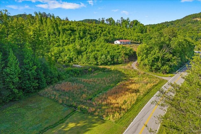 5673 Highway 360, Tellico Plains, TN 37385