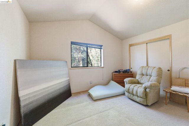 17223 Nile River Dr, Sonora, CA 95370