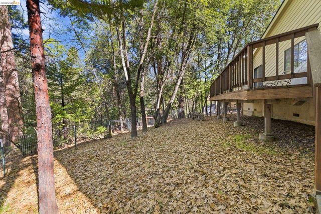 17223 Nile River Dr, Sonora, CA 95370