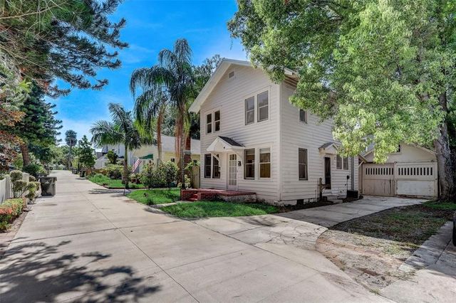 200 & 200 1/2 HIBISCUS COURT, Orlando, FL 32801