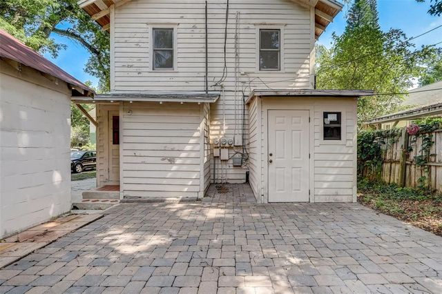 200 & 200 1/2 HIBISCUS COURT, Orlando, FL 32801