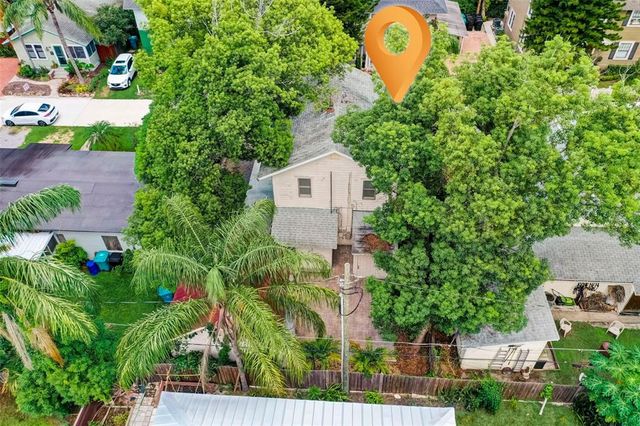 200 & 200 1/2 HIBISCUS COURT, Orlando, FL 32801