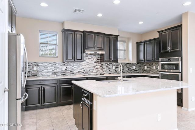 4634 E Tierra Buena Lane, Phoenix, AZ 85032