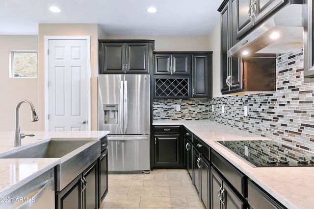 4634 E Tierra Buena Lane, Phoenix, AZ 85032