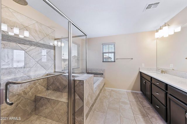 4634 E Tierra Buena Lane, Phoenix, AZ 85032