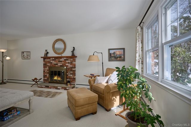 16 Relyea Terrace, Wappingers Falls, NY 12590