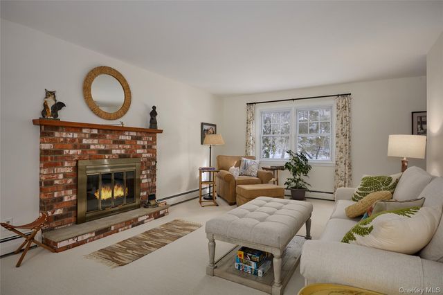 16 Relyea Terrace, Wappingers Falls, NY 12590