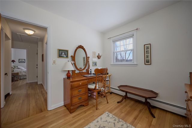 16 Relyea Terrace, Wappingers Falls, NY 12590