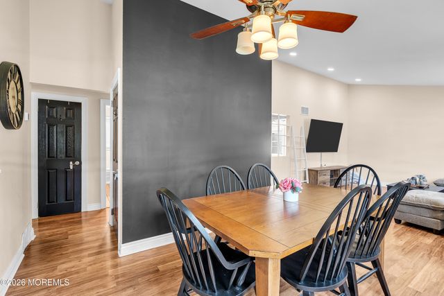528 Corwill Terrace, Toms River, NJ 08753