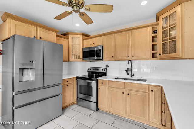 528 Corwill Terrace, Toms River, NJ 08753