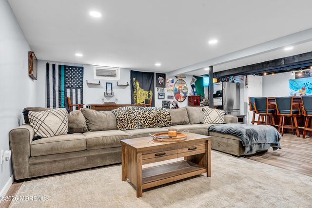 528 Corwill Terrace, Toms River, NJ 08753