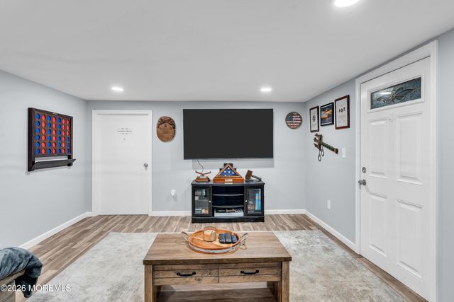 528 Corwill Terrace, Toms River, NJ 08753