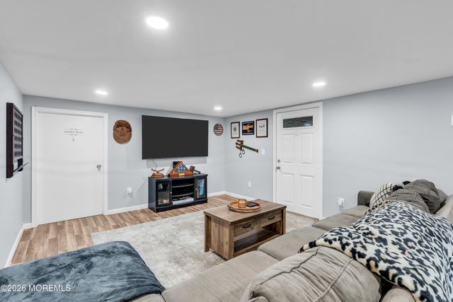528 Corwill Terrace, Toms River, NJ 08753