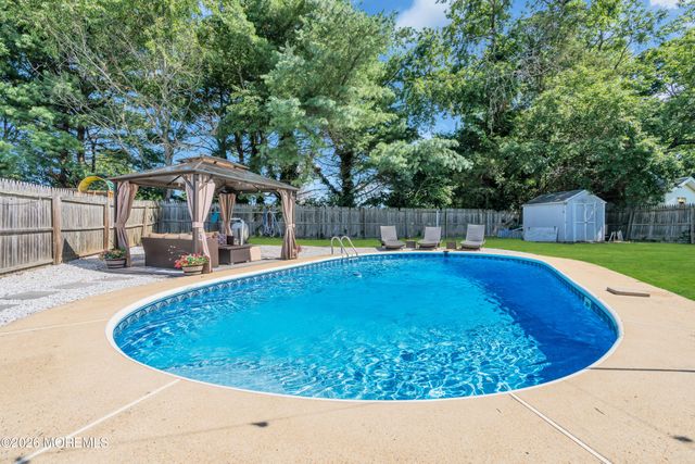 528 Corwill Terrace, Toms River, NJ 08753