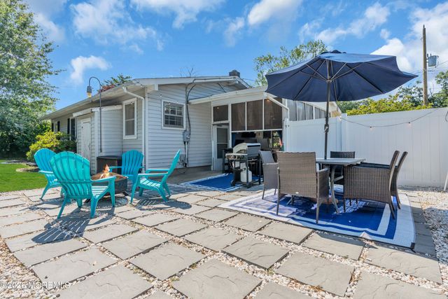 528 Corwill Terrace, Toms River, NJ 08753