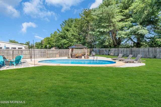 528 Corwill Terrace, Toms River, NJ 08753