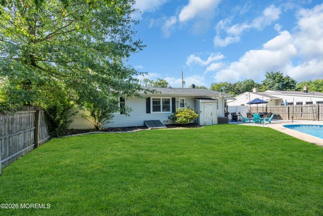 528 Corwill Terrace, Toms River, NJ 08753