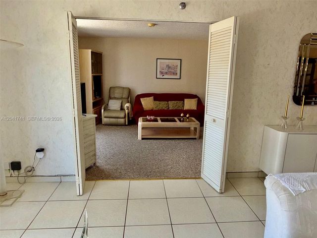 210 174th Street 405, Sunny Isles Beach, FL 33160