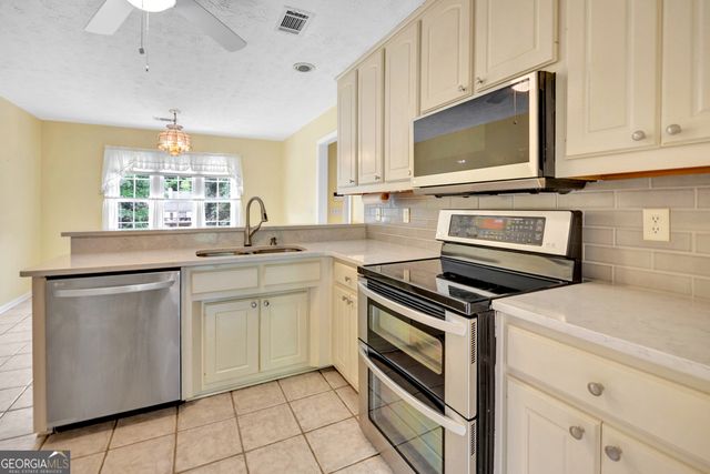 992 Marta Crane Drive, Lawrenceville, GA 30045