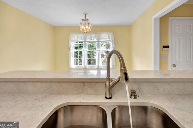 992 Marta Crane Drive, Lawrenceville, GA 30045